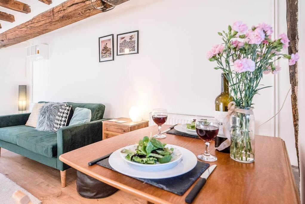 Button Cottage, Wickham Market Екстериор снимка
